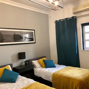 Kwatera prywatna Desert Rose Quiet House 3km Away From Airport, Safi